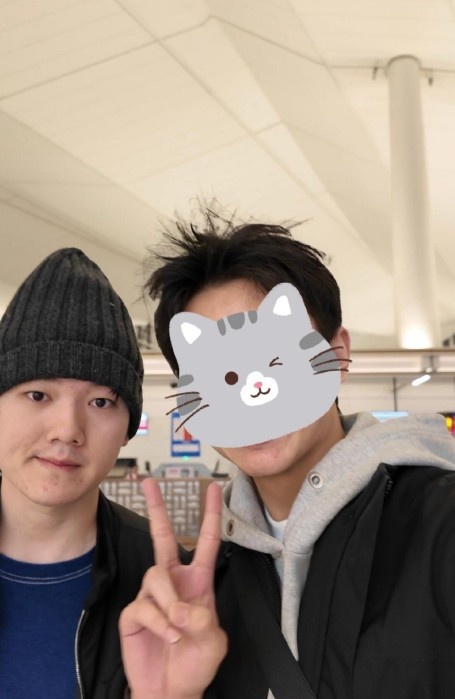 网友晒照:在乌鲁木齐机场偶遇JackeyLove